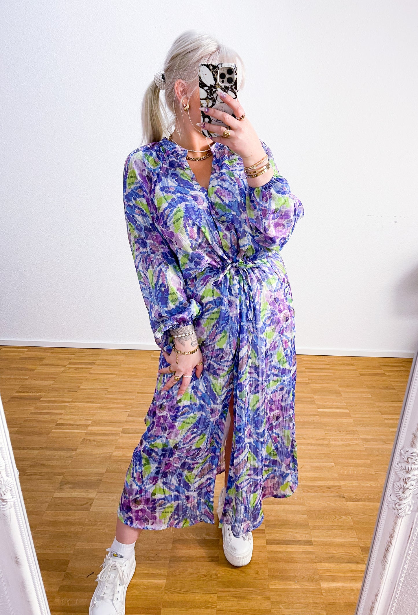 Kleid Ivivi