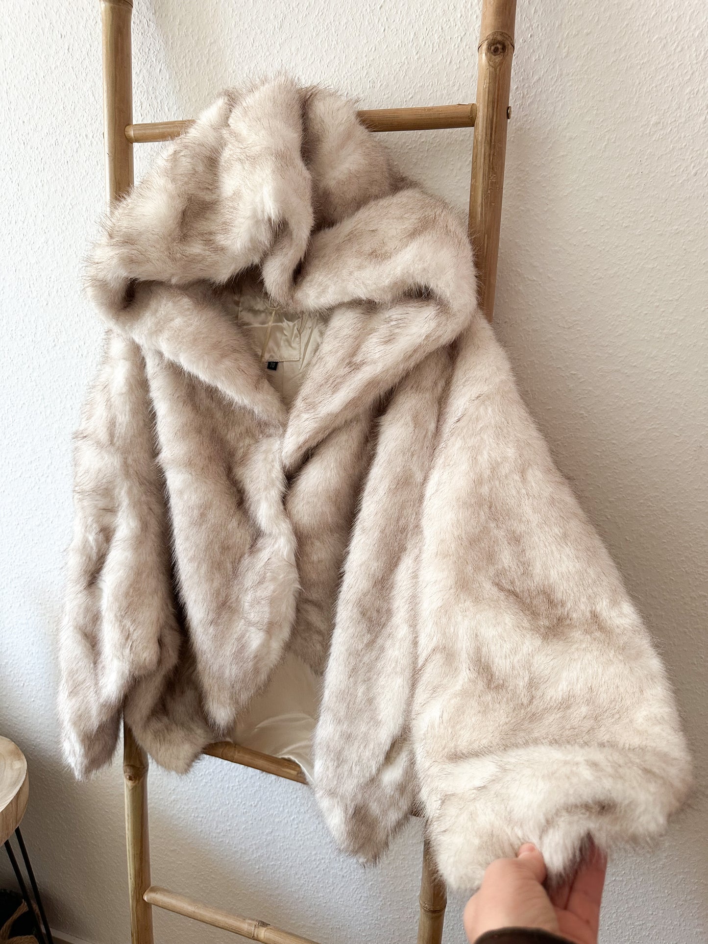 Jacke mit Kapuze
