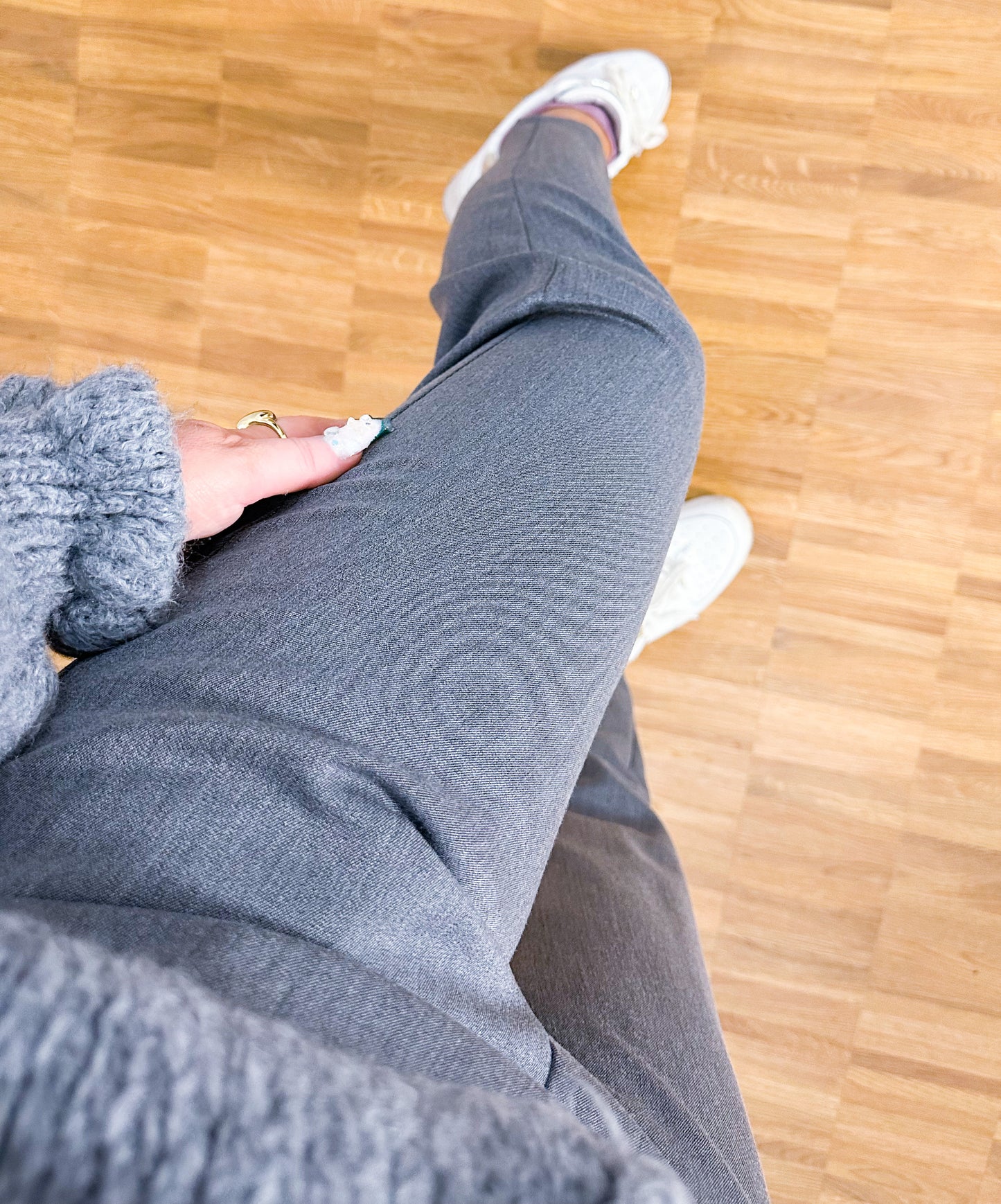 Stoffhose mit Gürtel 2 Farben