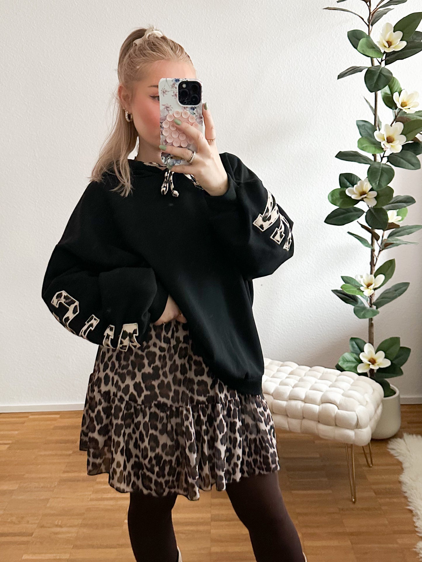 Hoodie Leo NYC in 3 Farben