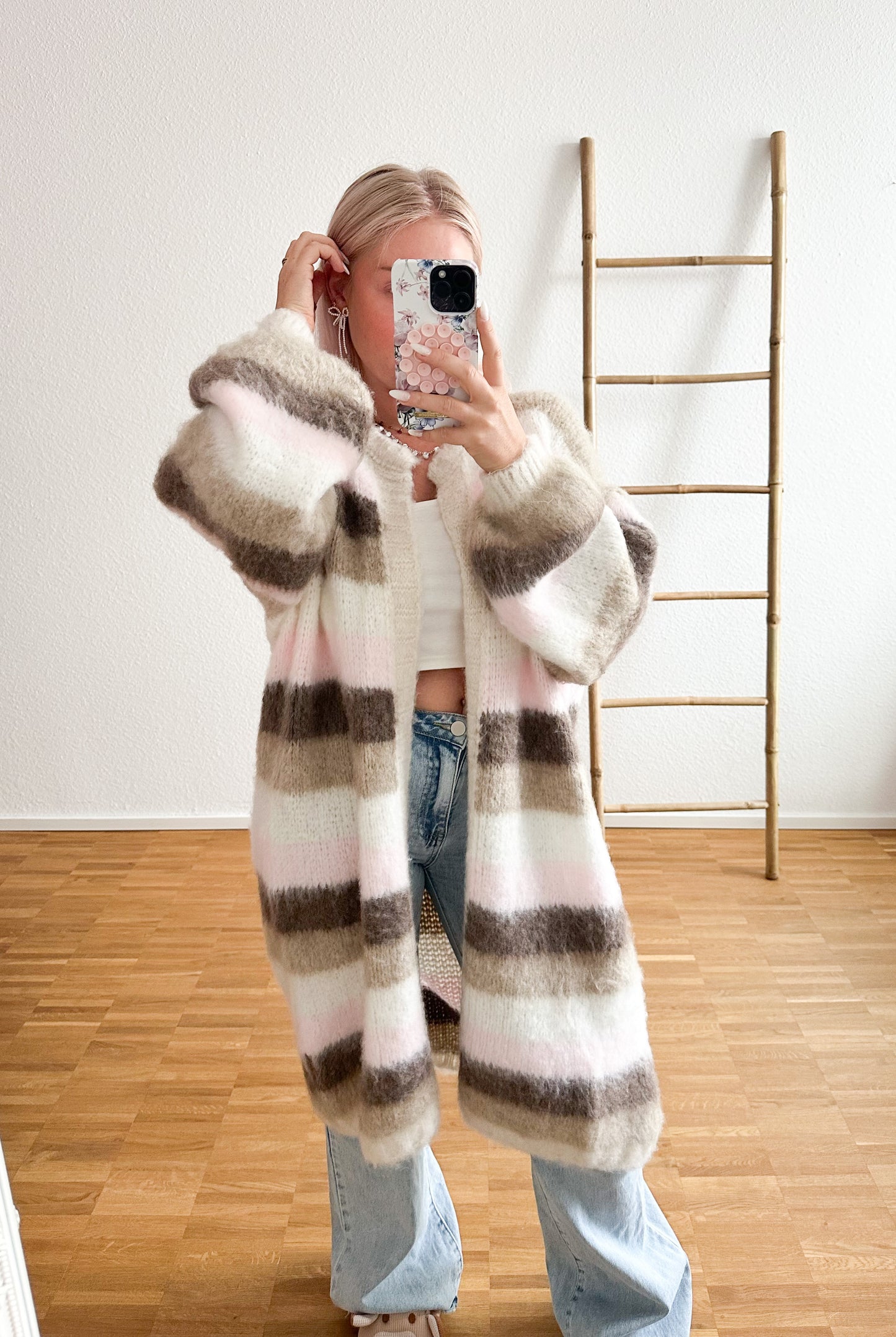 Cardigan Wollknoll