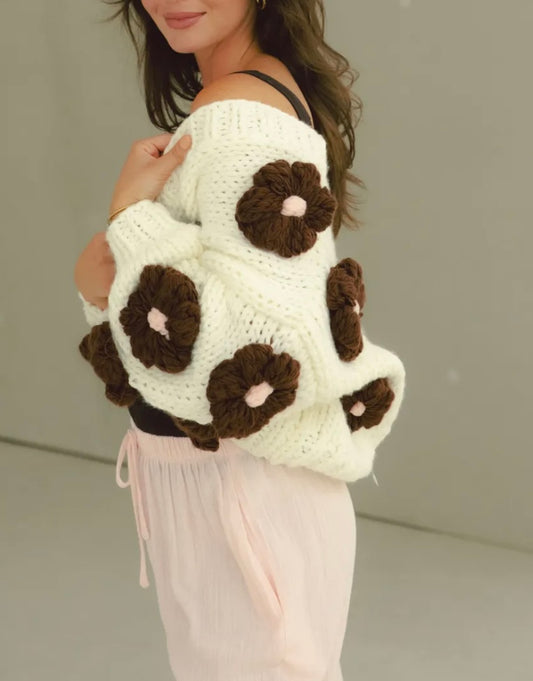 Strickjacke Blume 3 Farben Handmade