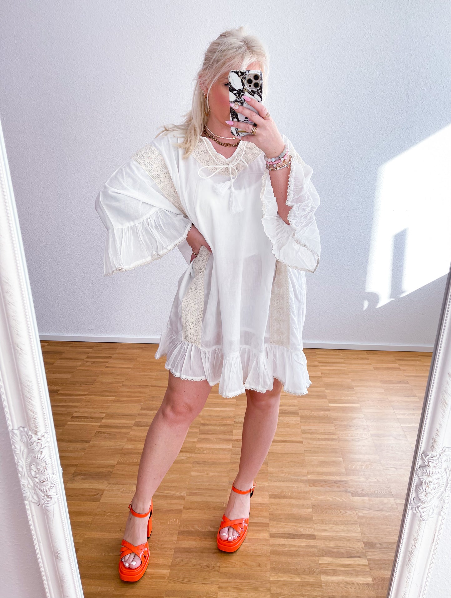 Kleid-Summer weiß