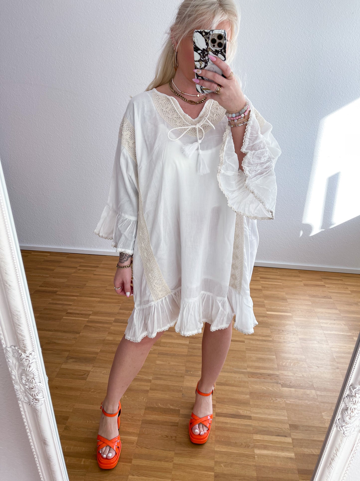 Kleid-Summer weiß