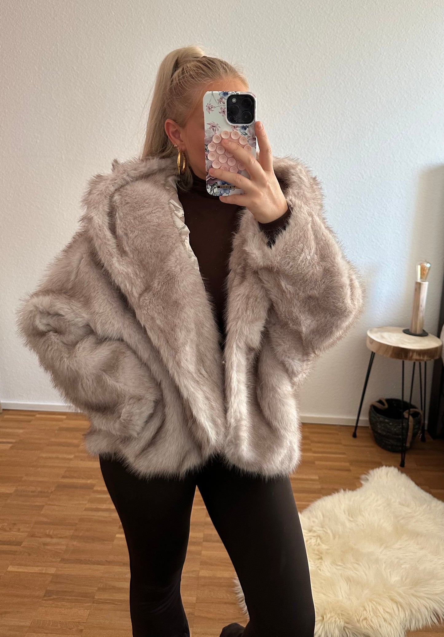 Jacke mit Kapuze