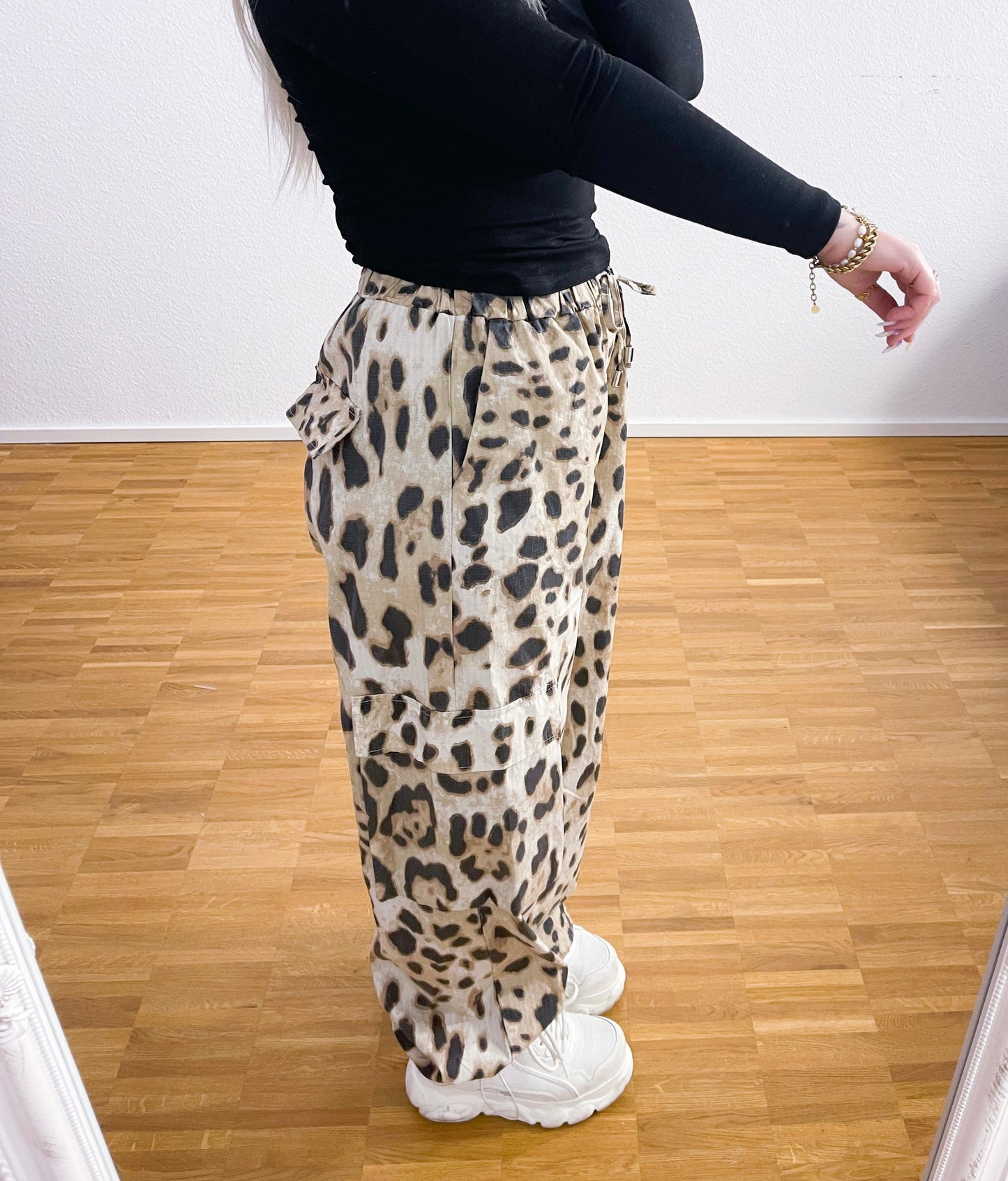 Stoffhose-Baggy Leo