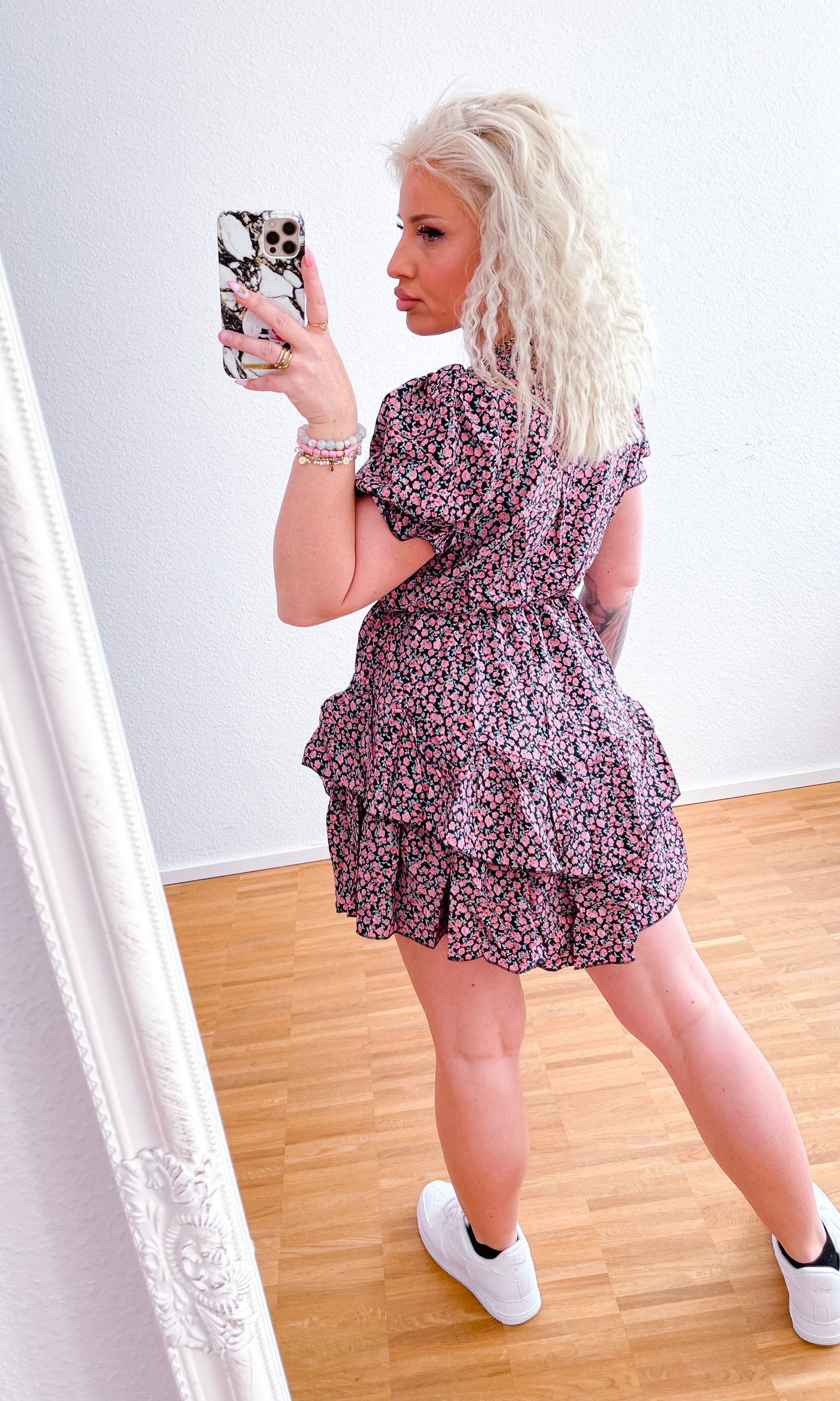 Kleid-Blümchen 6 Farben