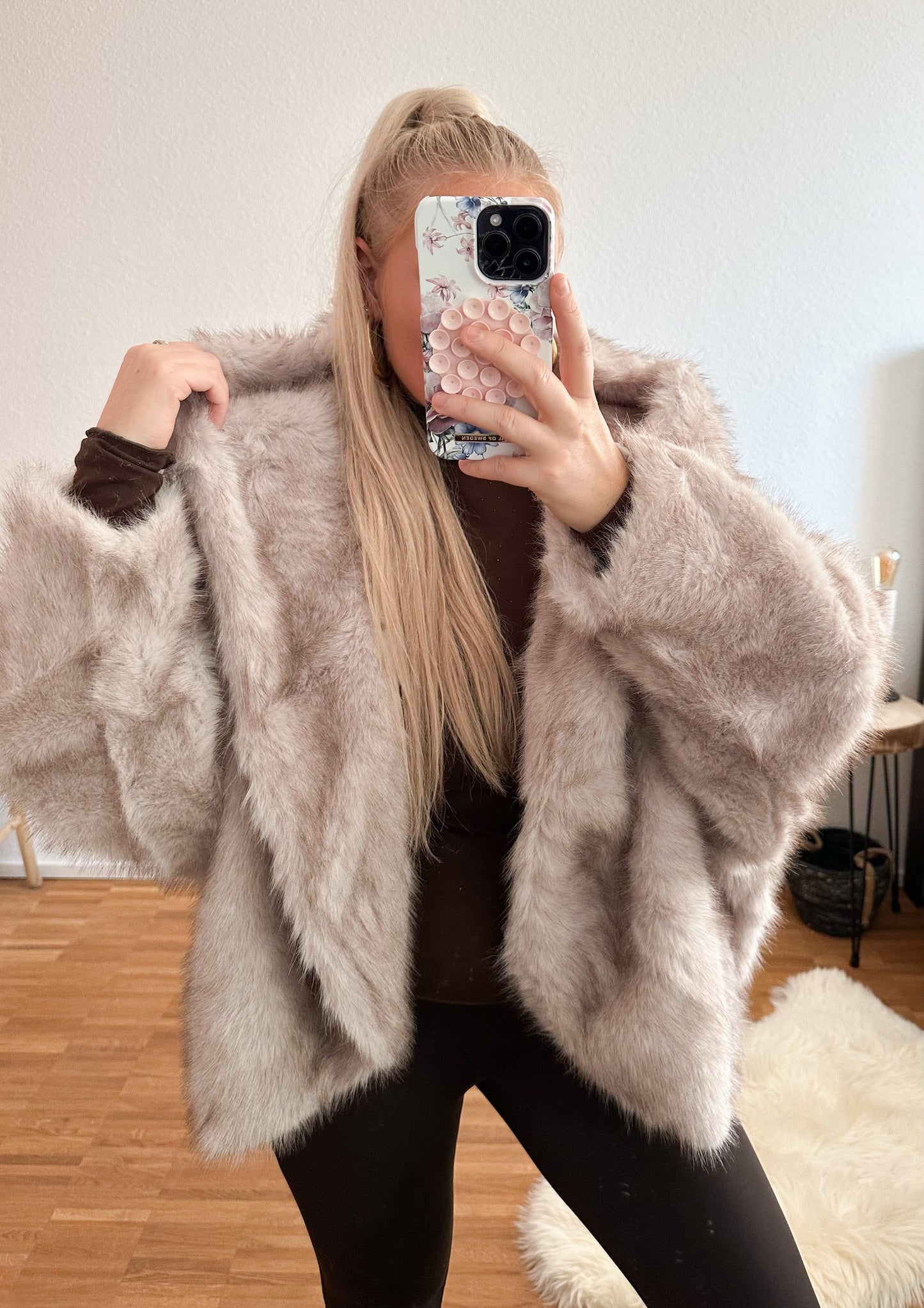 Jacke mit Kapuze