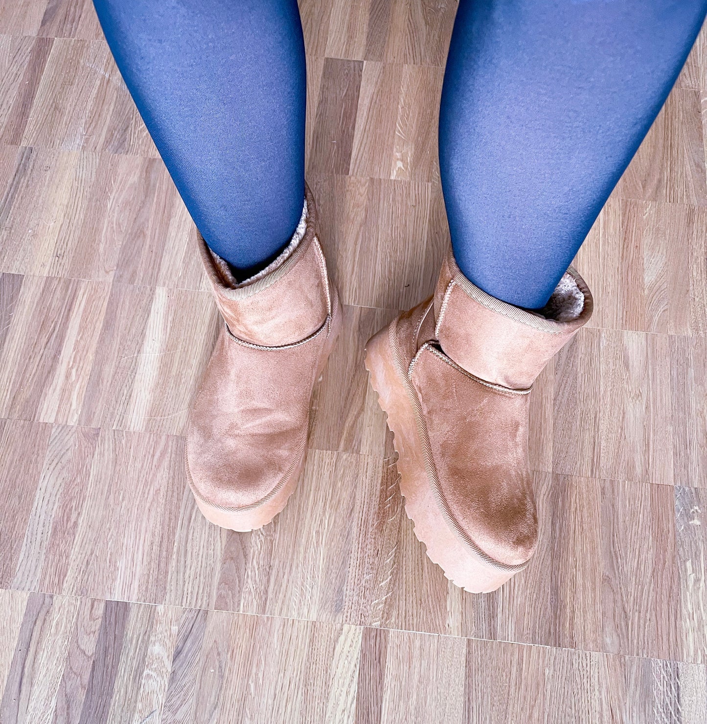 Boots Plateau 2 Farben