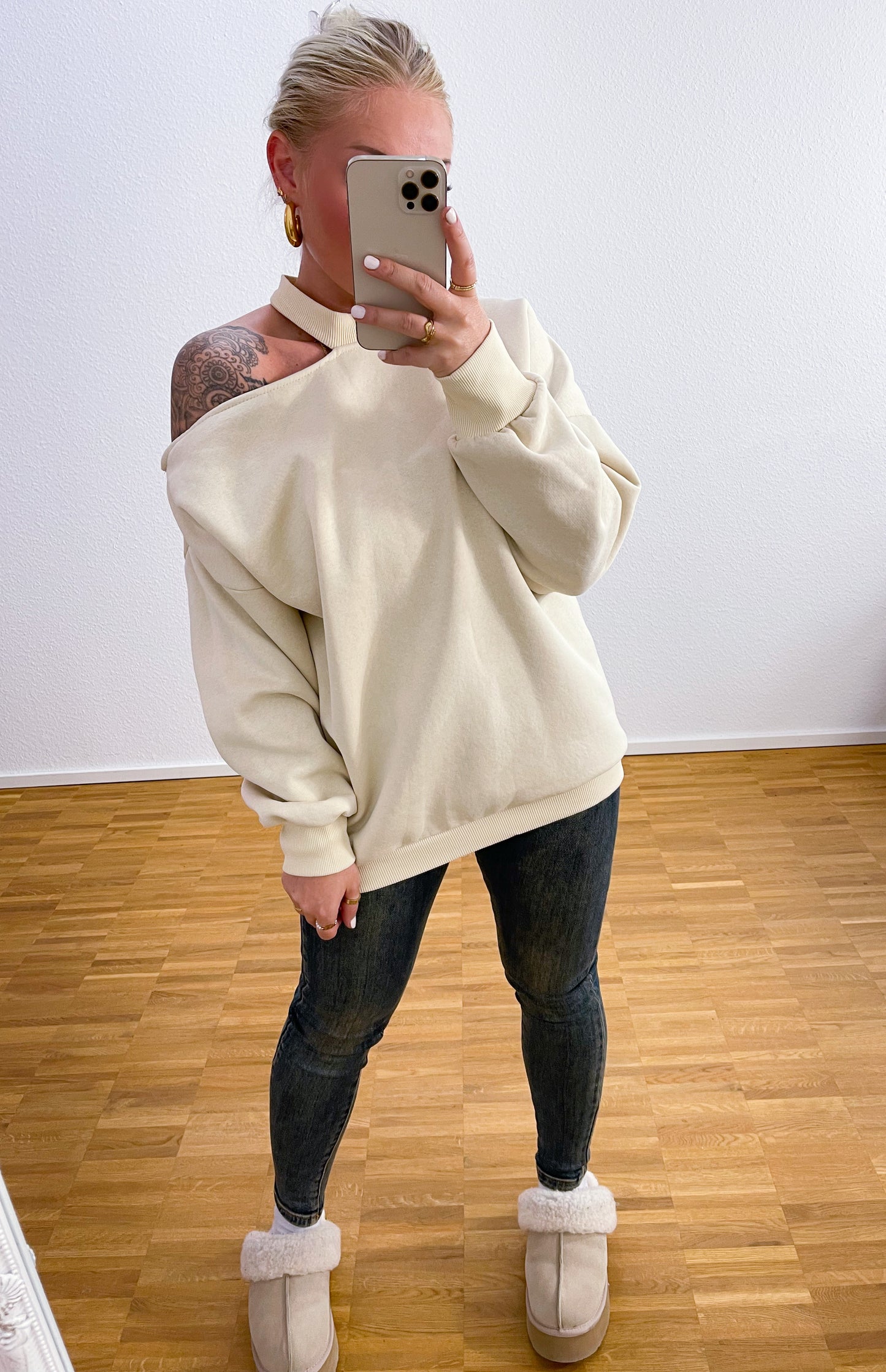 Sweatshirt-Off-Should 3 Farben