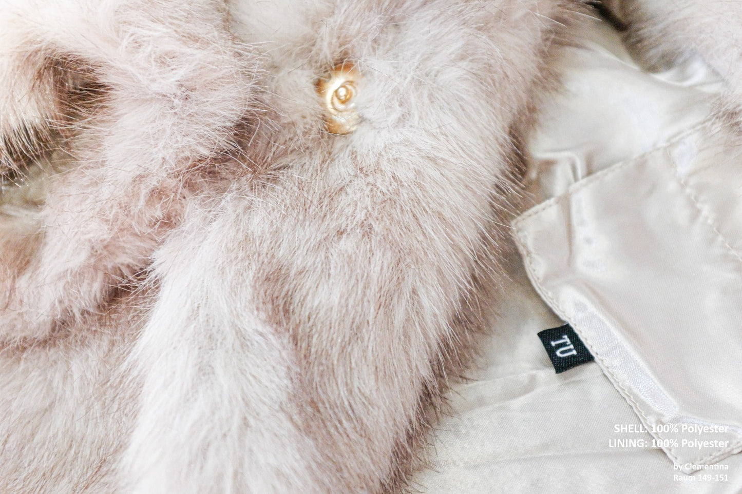 Jacke mit Kapuze