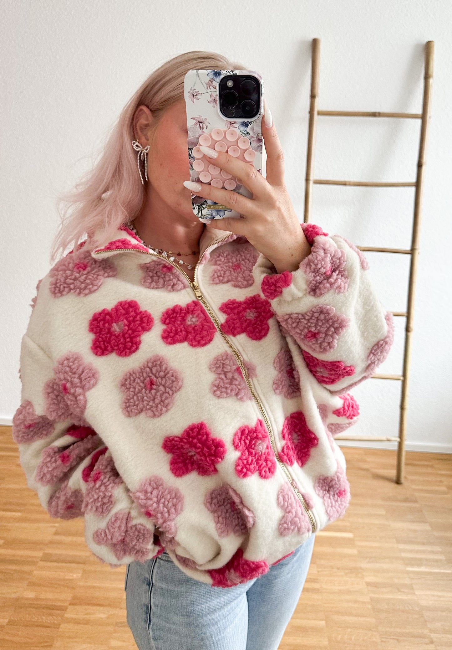Teddy Jacke Blume