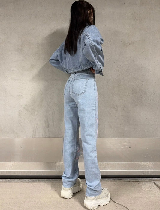 Jeanshose-Graffiti rosa