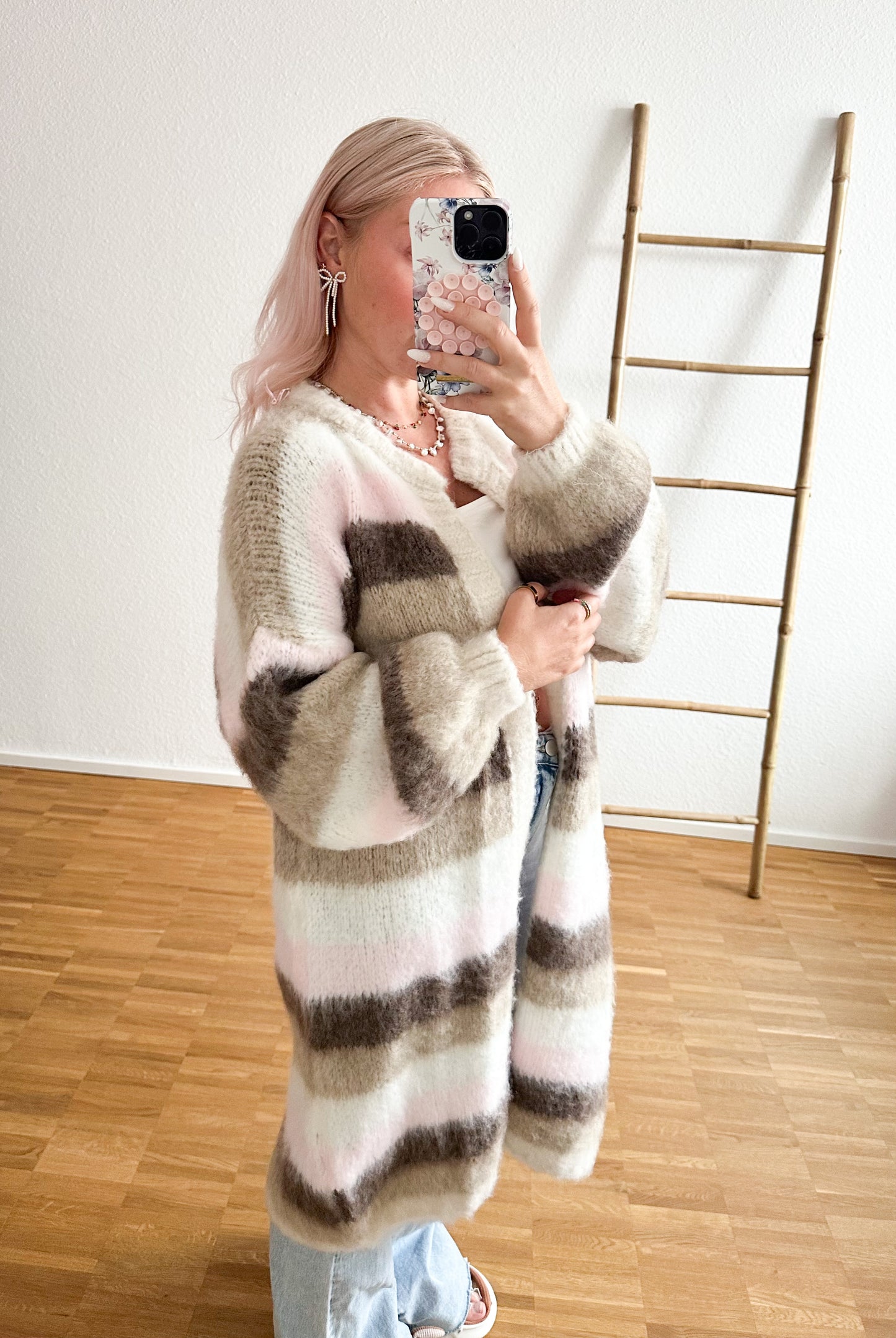 Cardigan Wollknoll