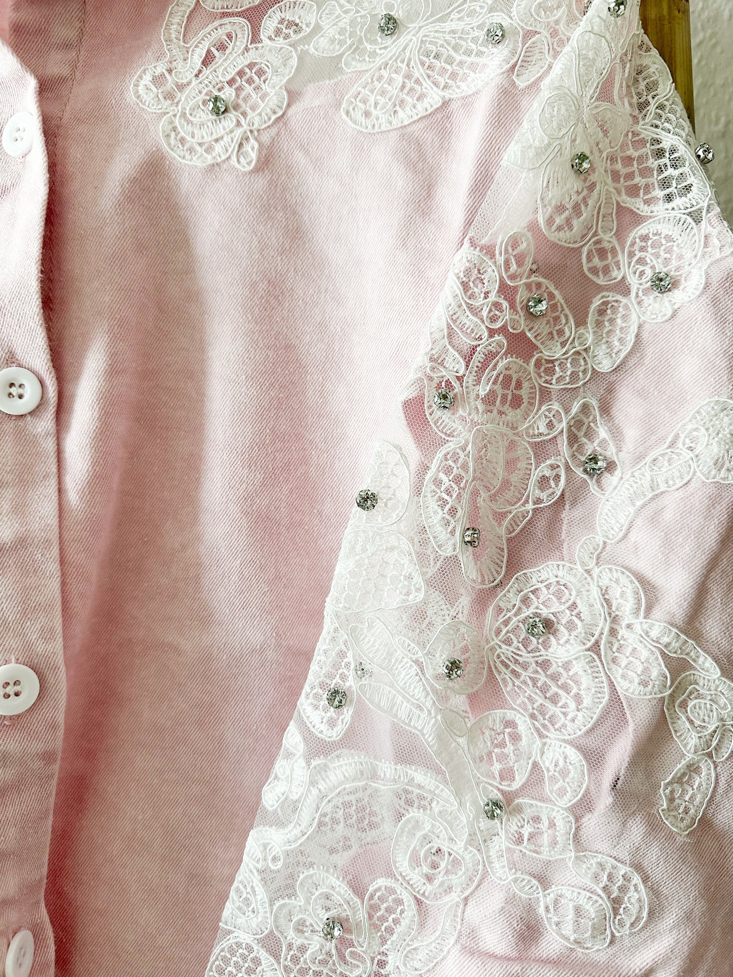 Jeansbluse mit Strass in 3 Farben