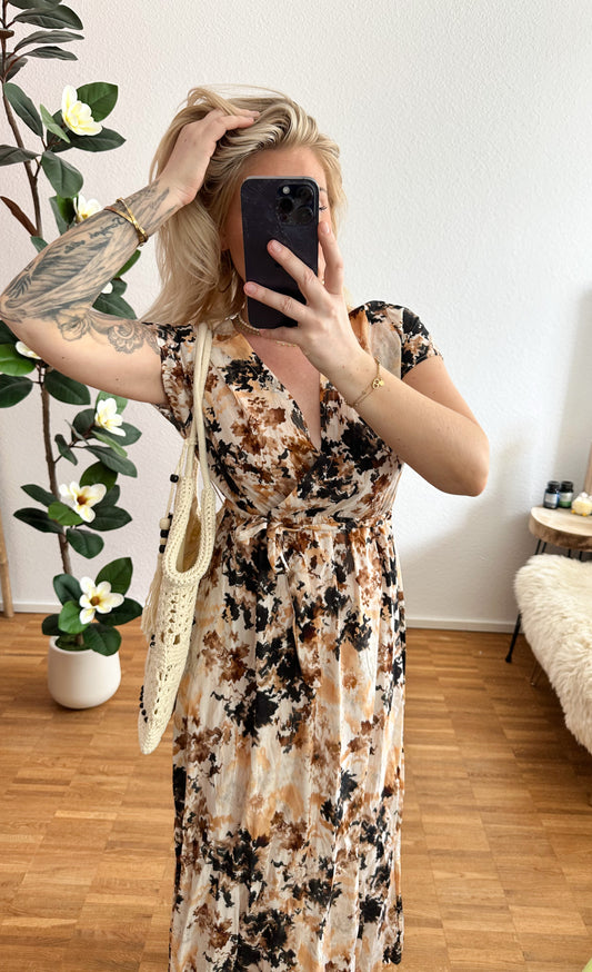 Kleid Latte Makiato