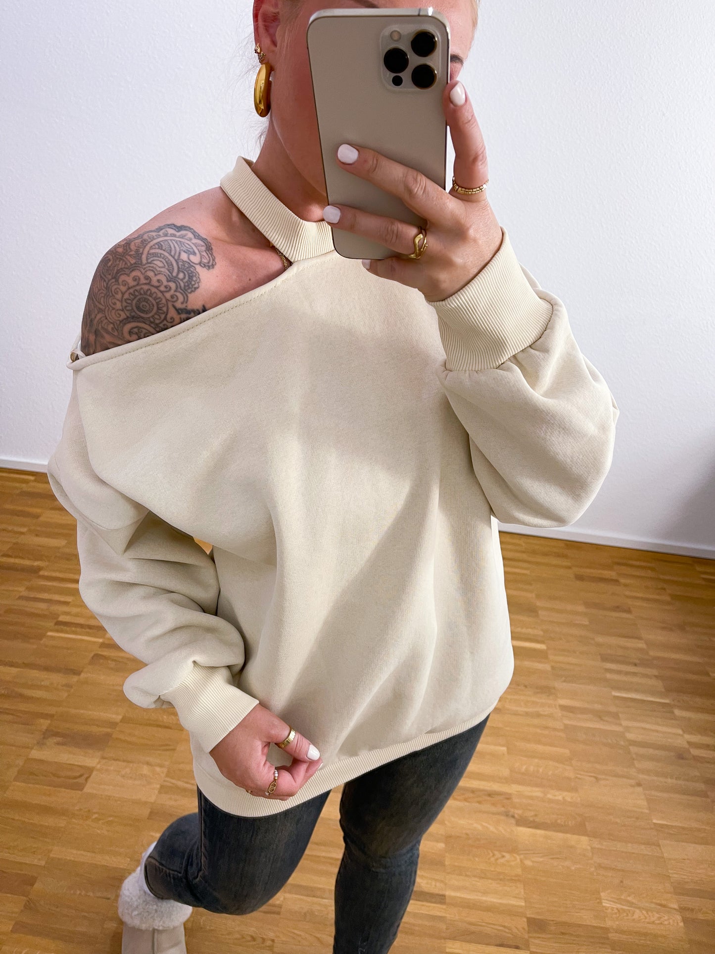 Sweatshirt-Off-Should 3 Farben