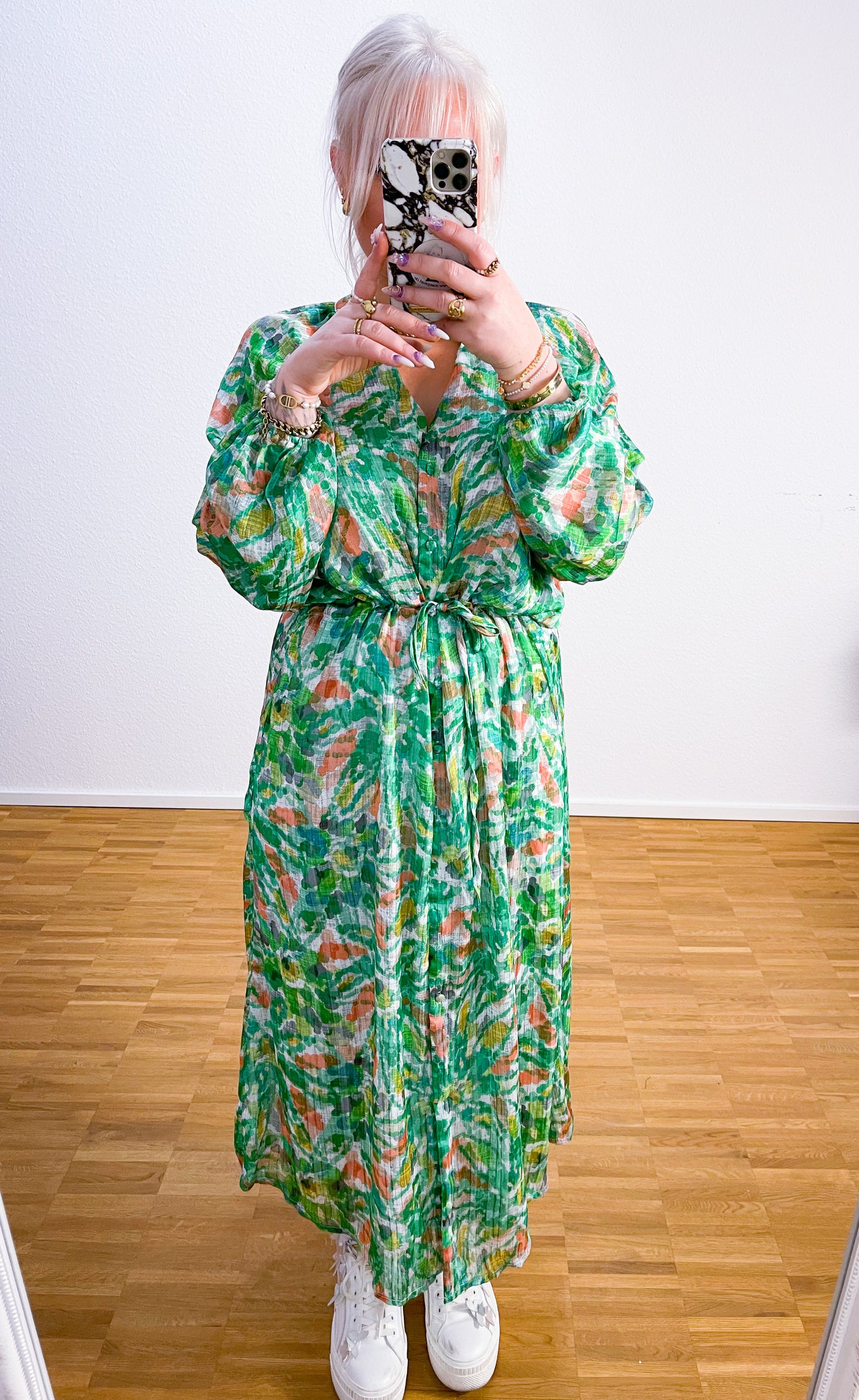 Kleid Ivivi