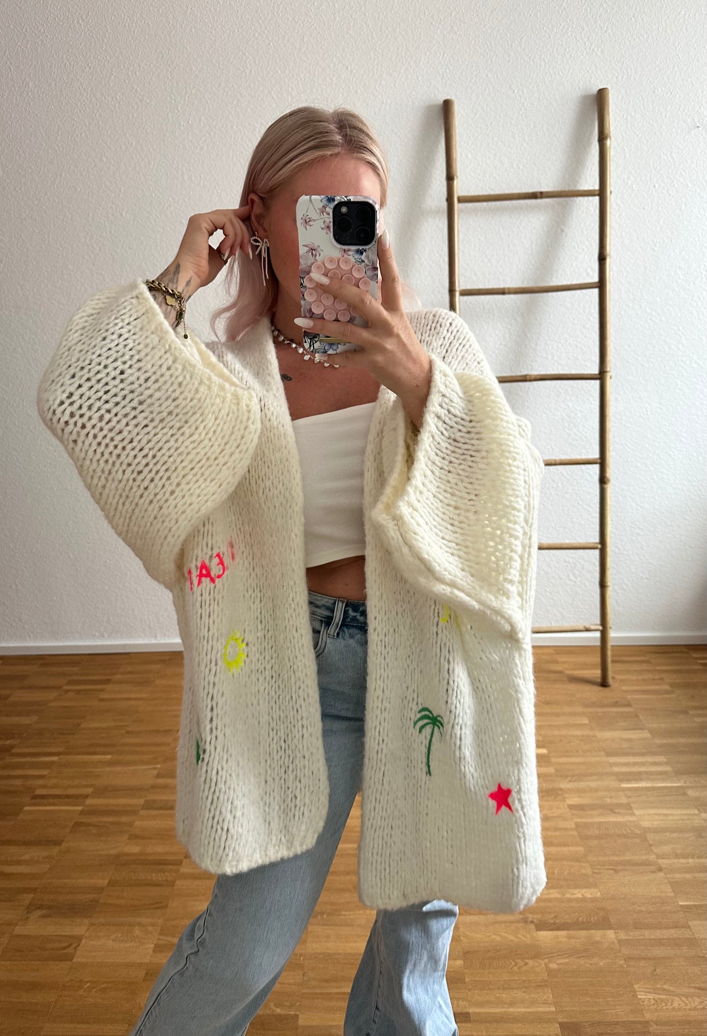 Cardigan Peaces