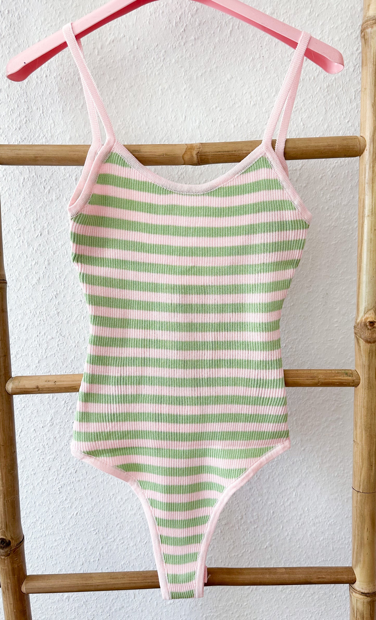 Body Amanda in 5 Farben
