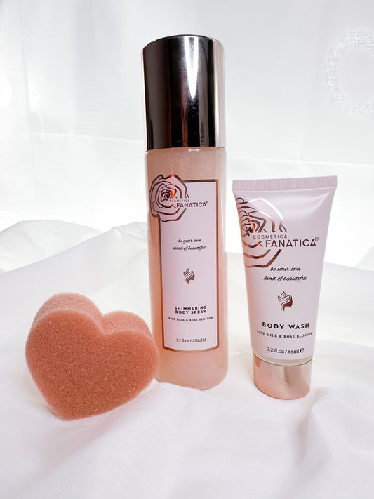 Body Care Set Rose Bodyspray Shimmer Showergel and Heart Sponge