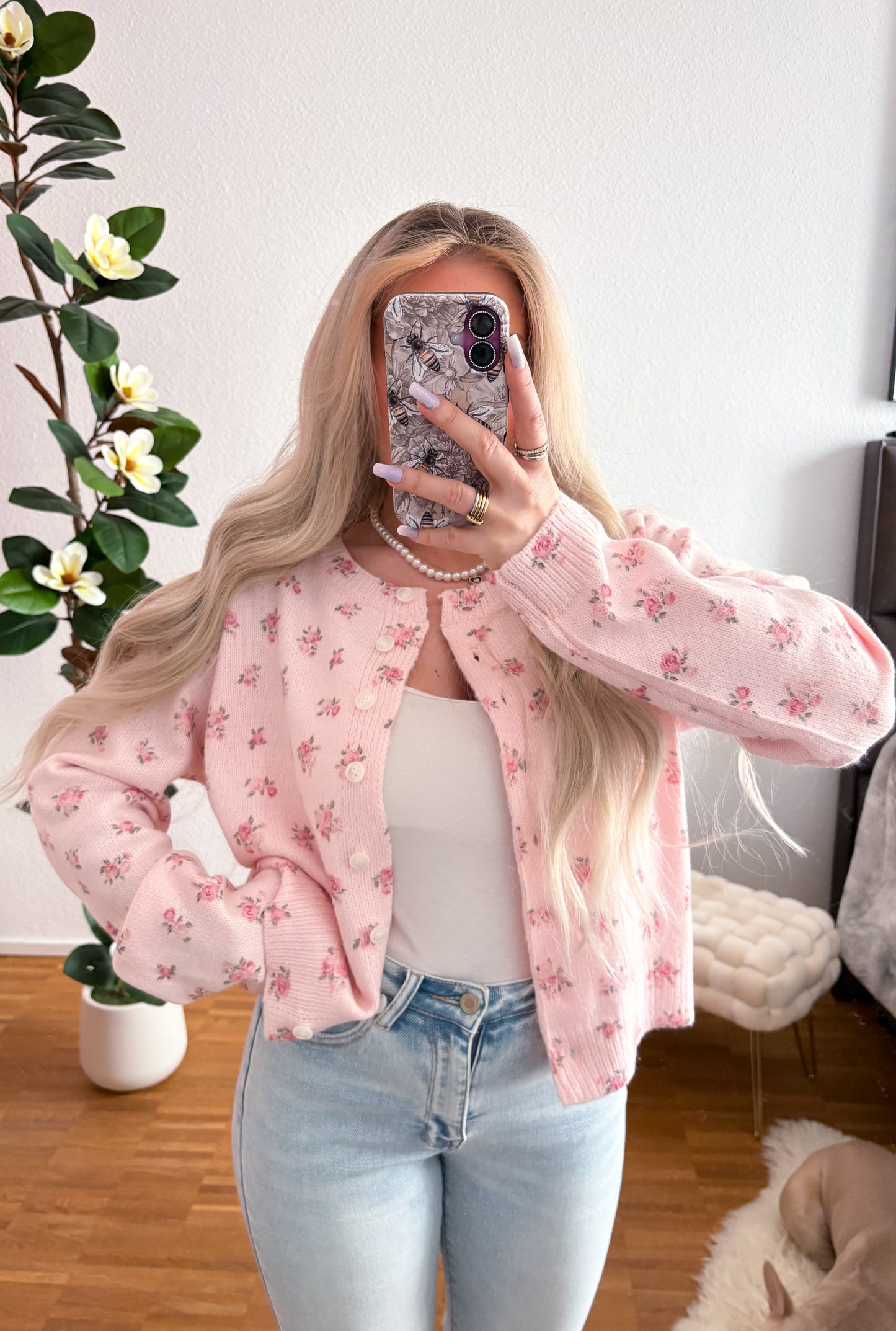 Strickjacke Blume in 2 Farben