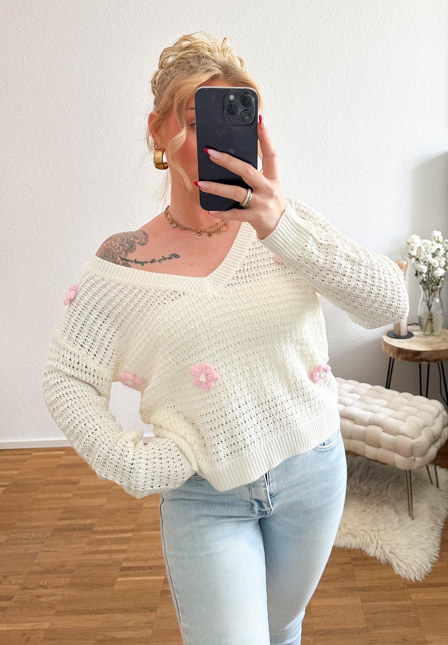 Pullover Blume in 2 Farben