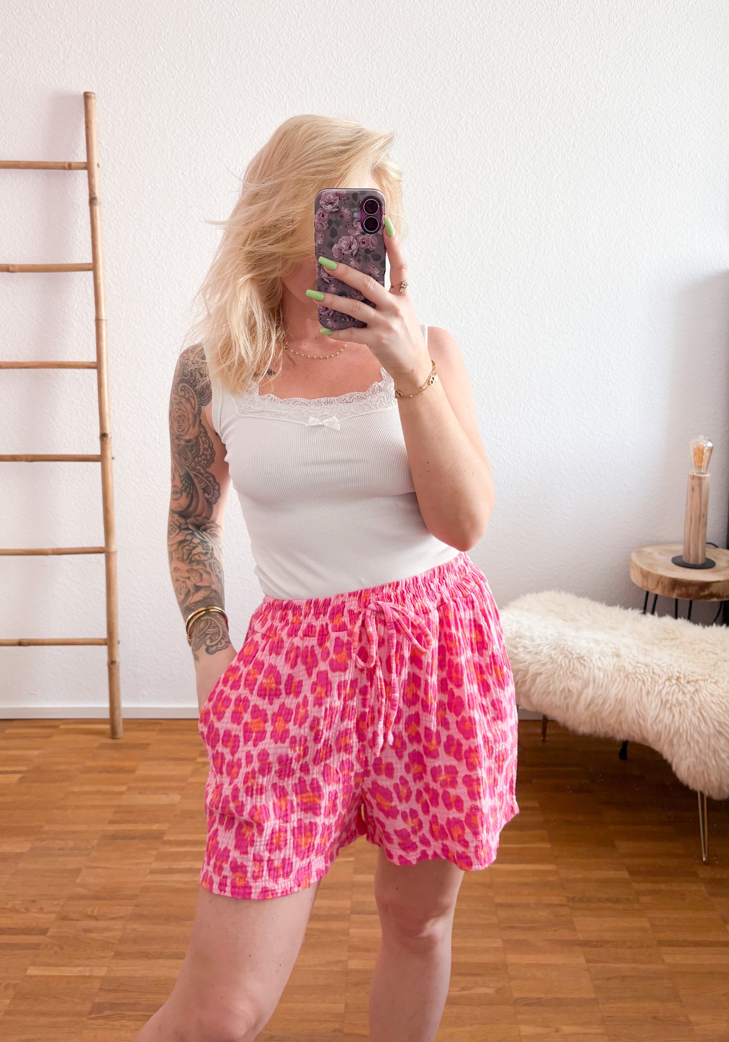 Musselin Short Leo Style in 4 Farben