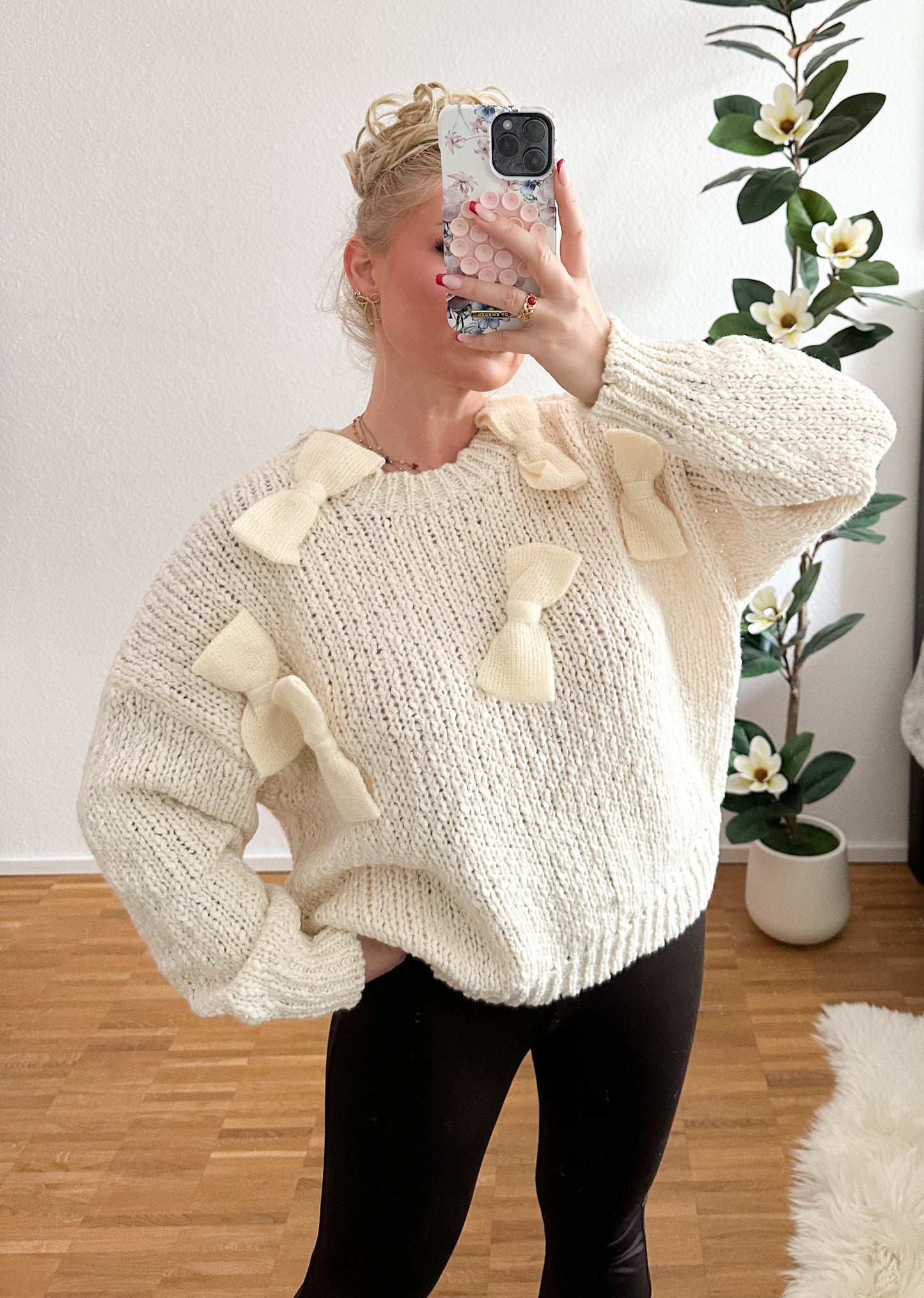 Pullover Teddy mit Schleifen in 3 Farben super weich und kuschelig
