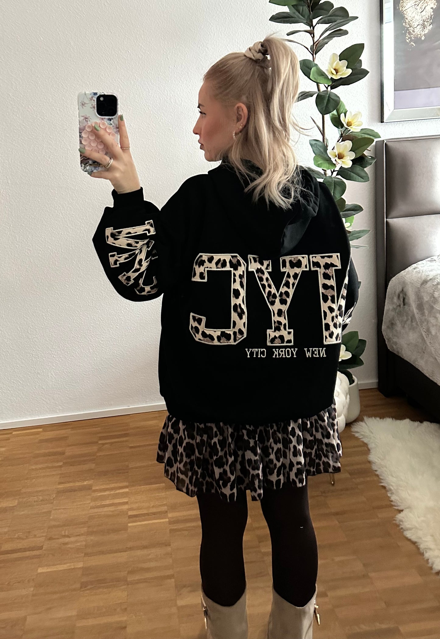 Hoodie Leo NYC in 3 Farben