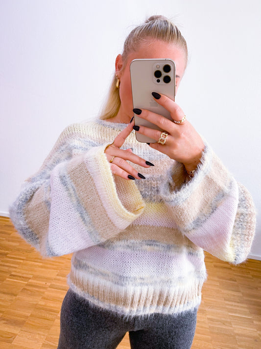 Strickpullover Pastell