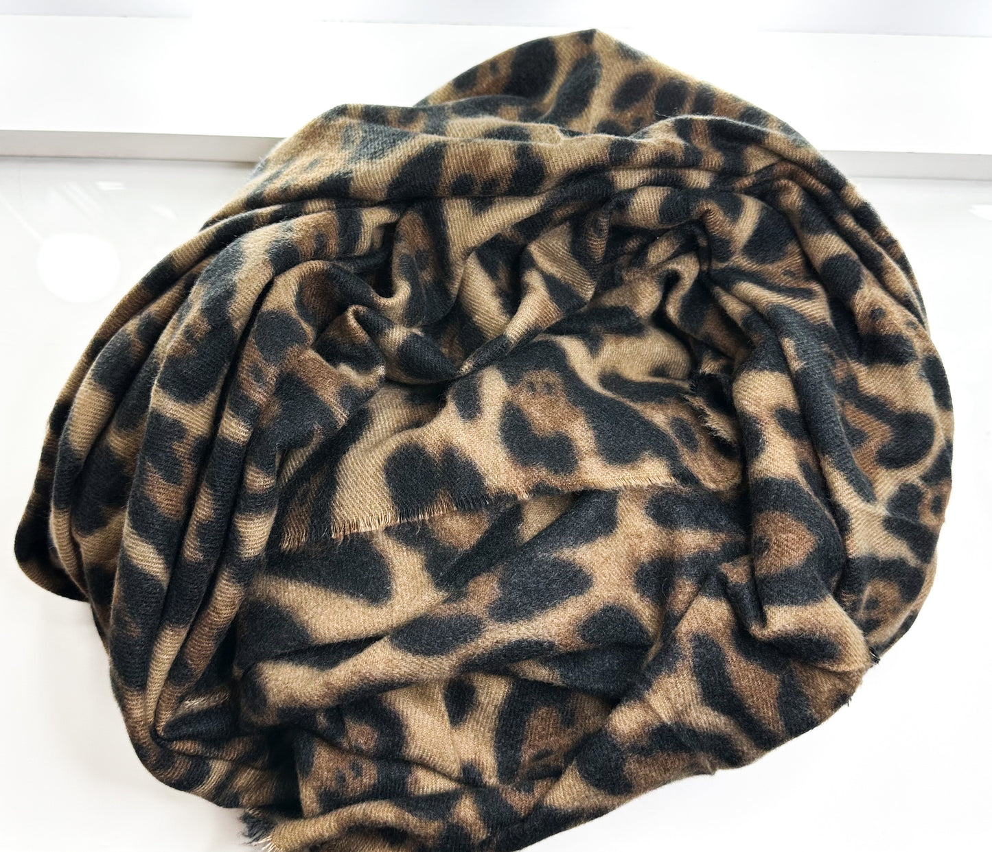 Schal-Leo-Muster super weich Viskose