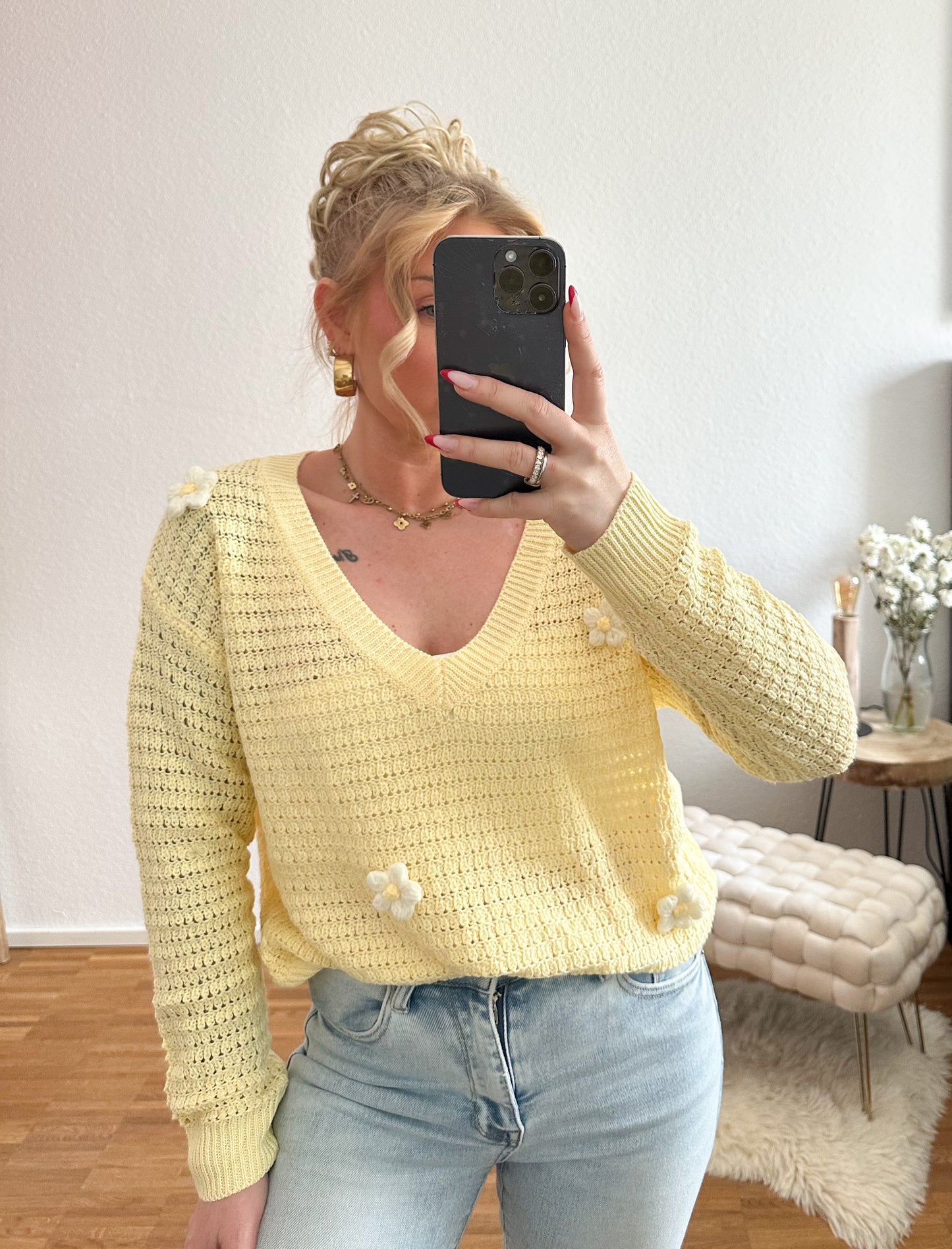 Pullover Blume in 2 Farben