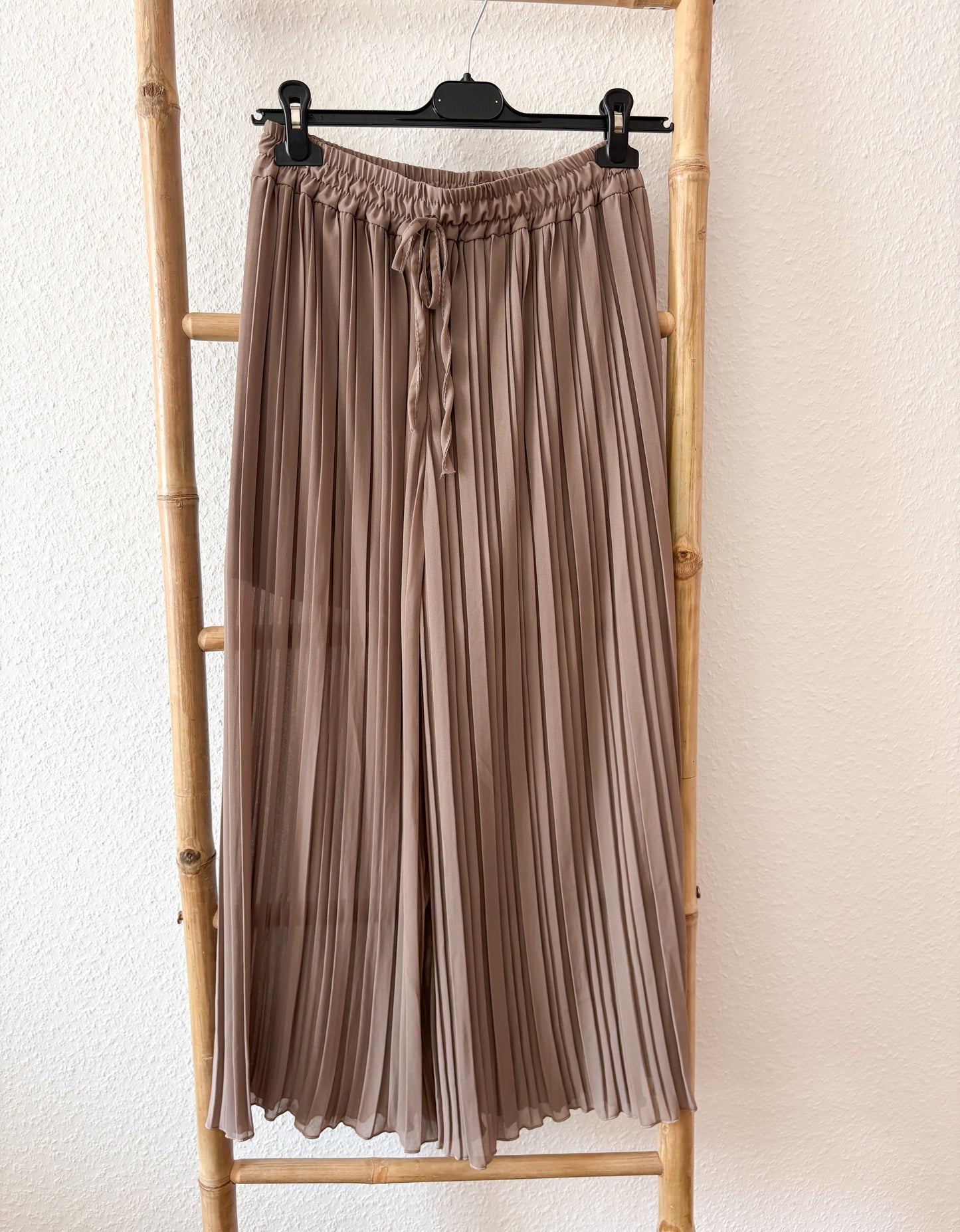 Stoffhose Plissee in 7 Farben