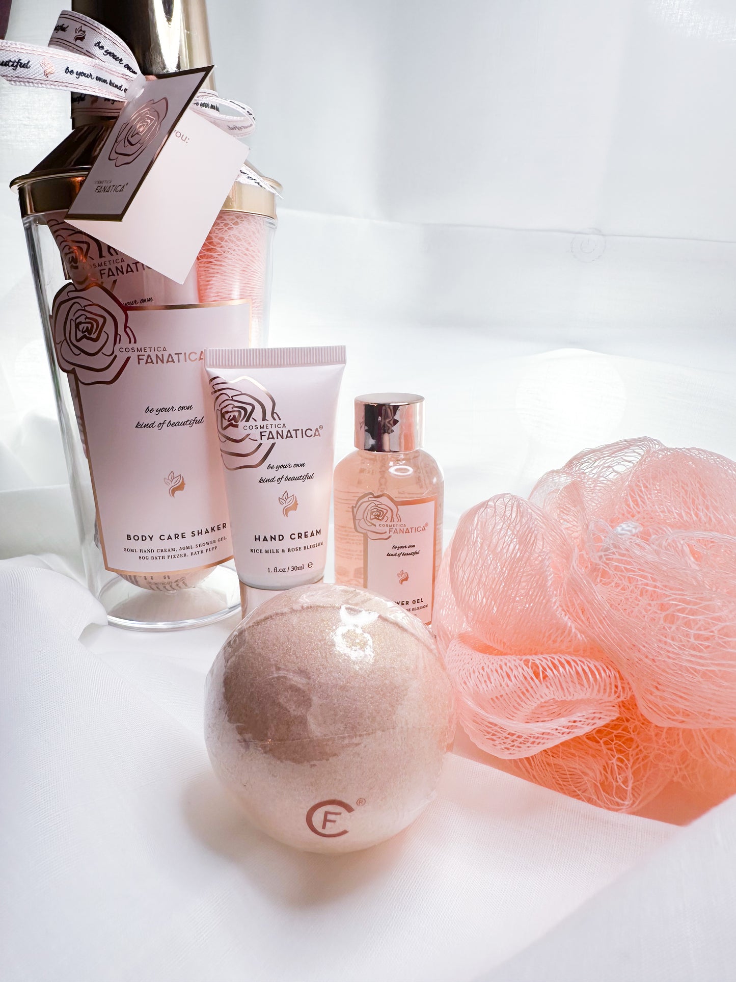 Bath Care Set Shaker Rose Bath Fizzer Handcream Showergel Shower Sponge with Shaker