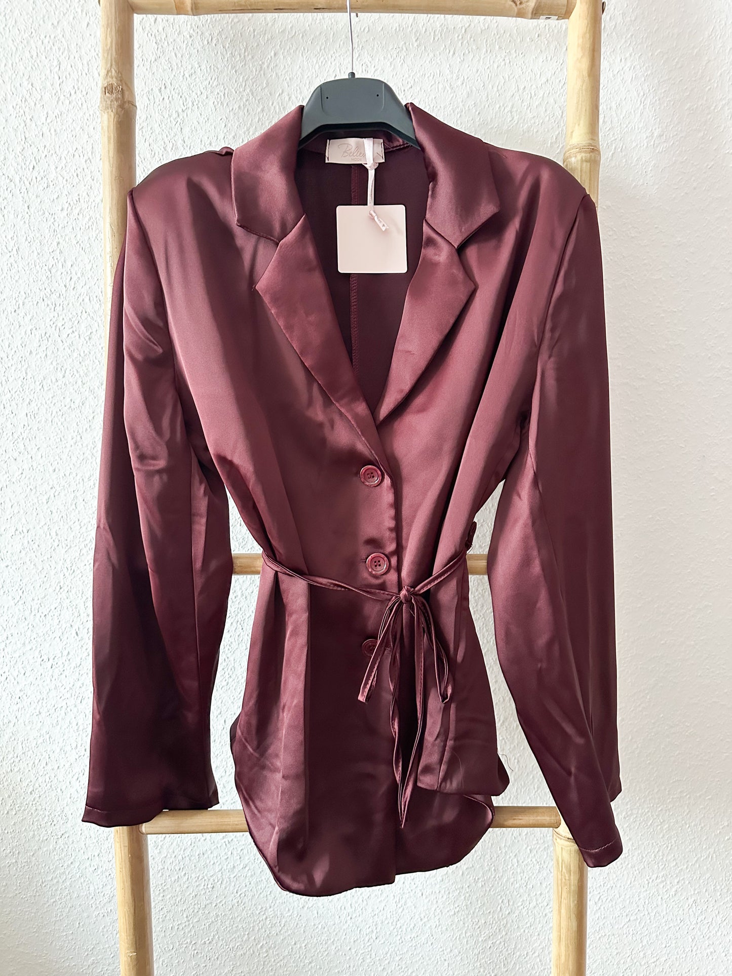 Bluse Luna mit Gürtel in zwei Farben