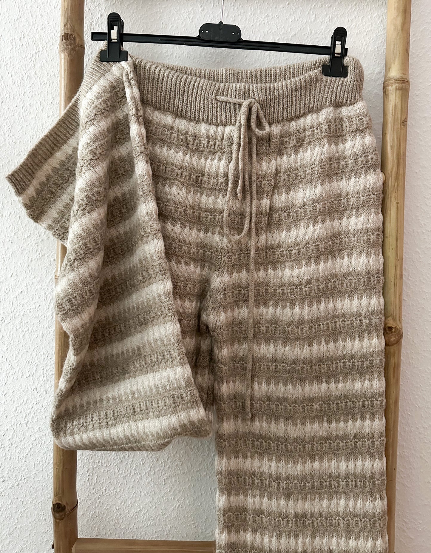 Strickhose Lilly in 5 Farben super weich 106cm lang