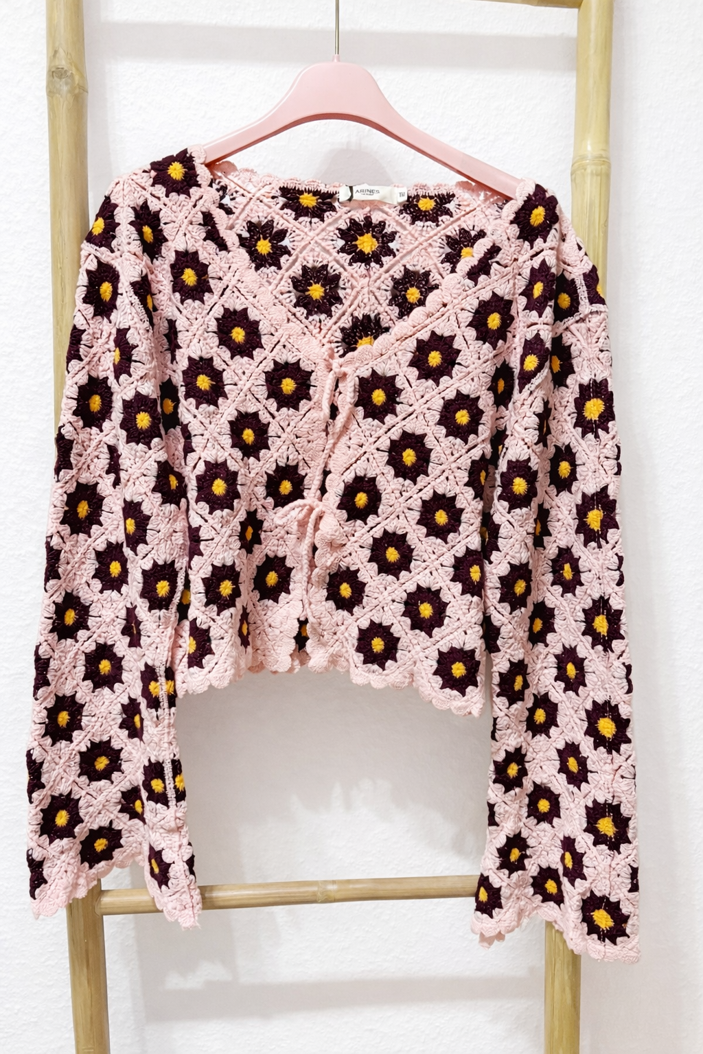 Strickjacke Boho Blume in 4 Farben