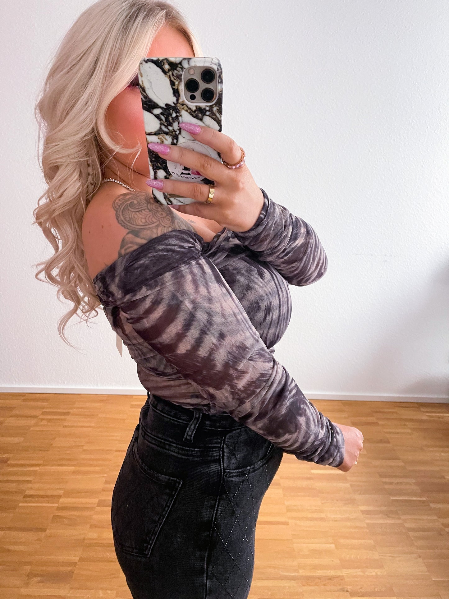 Oberteil Off shoulder Marmor