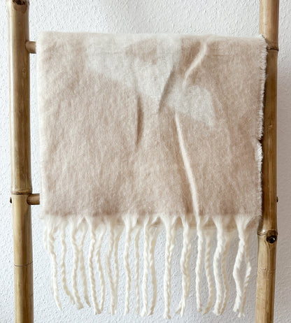 Winterschal Jadore Creme super weich für kalte Wintertage