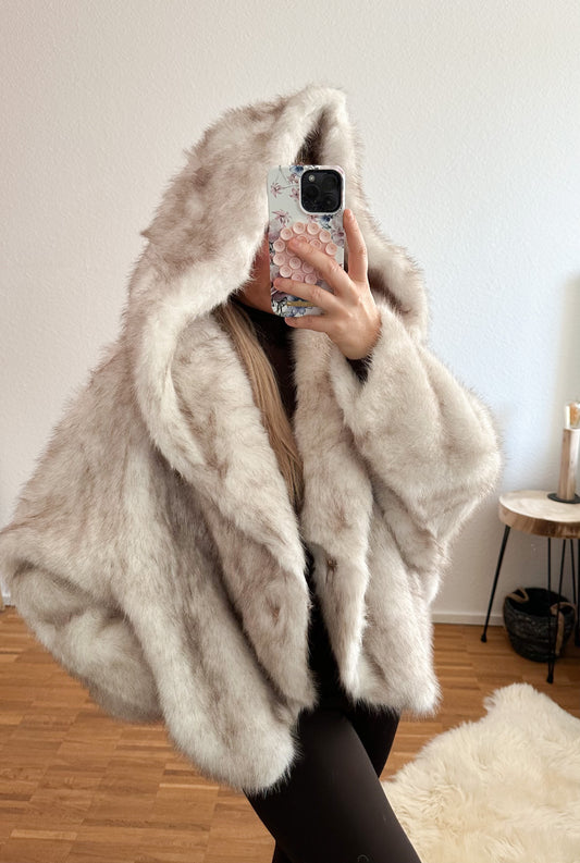 Jacke mit Kapuze