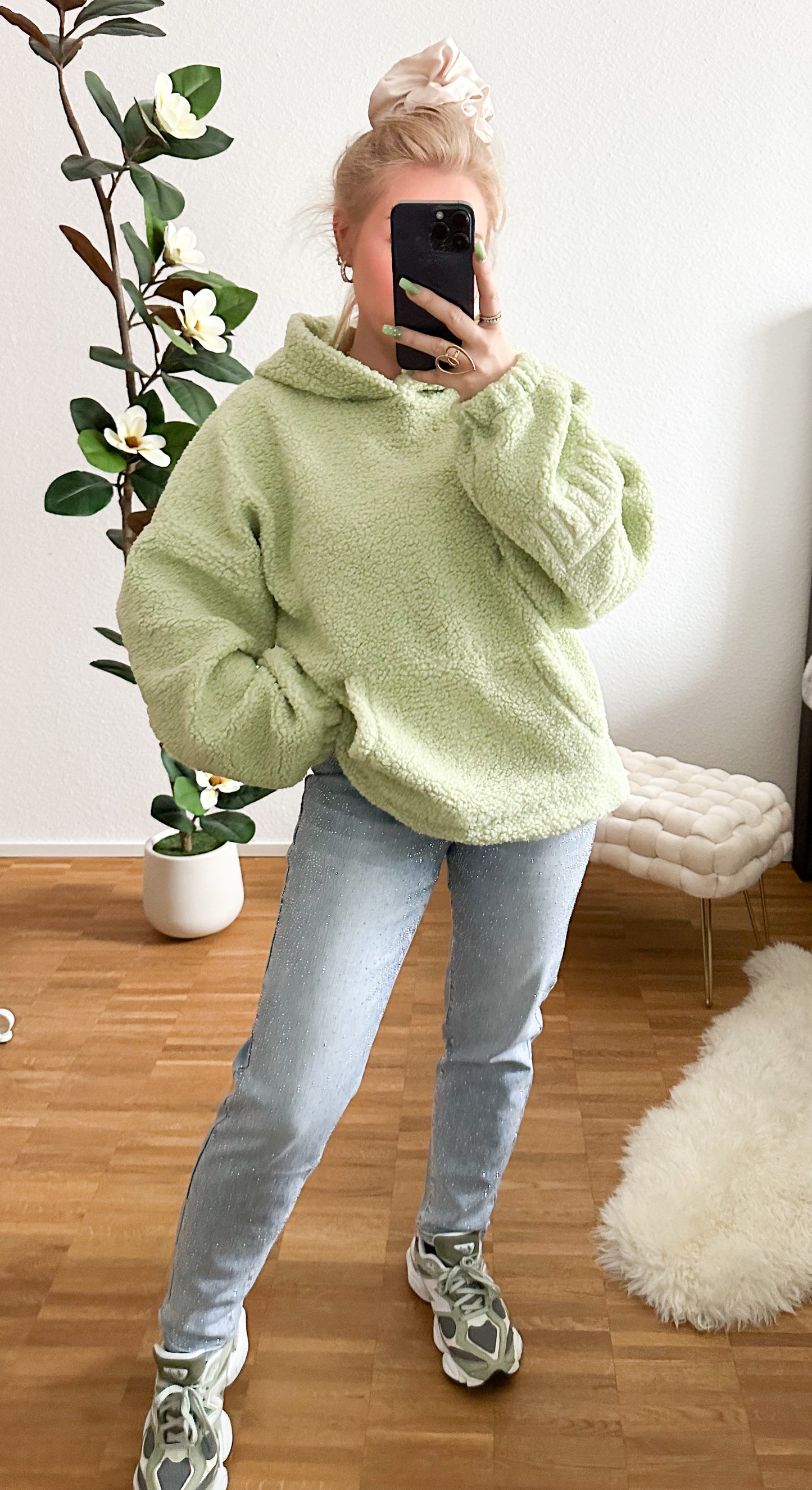 Hoodie Teddy Believe 3 Farben