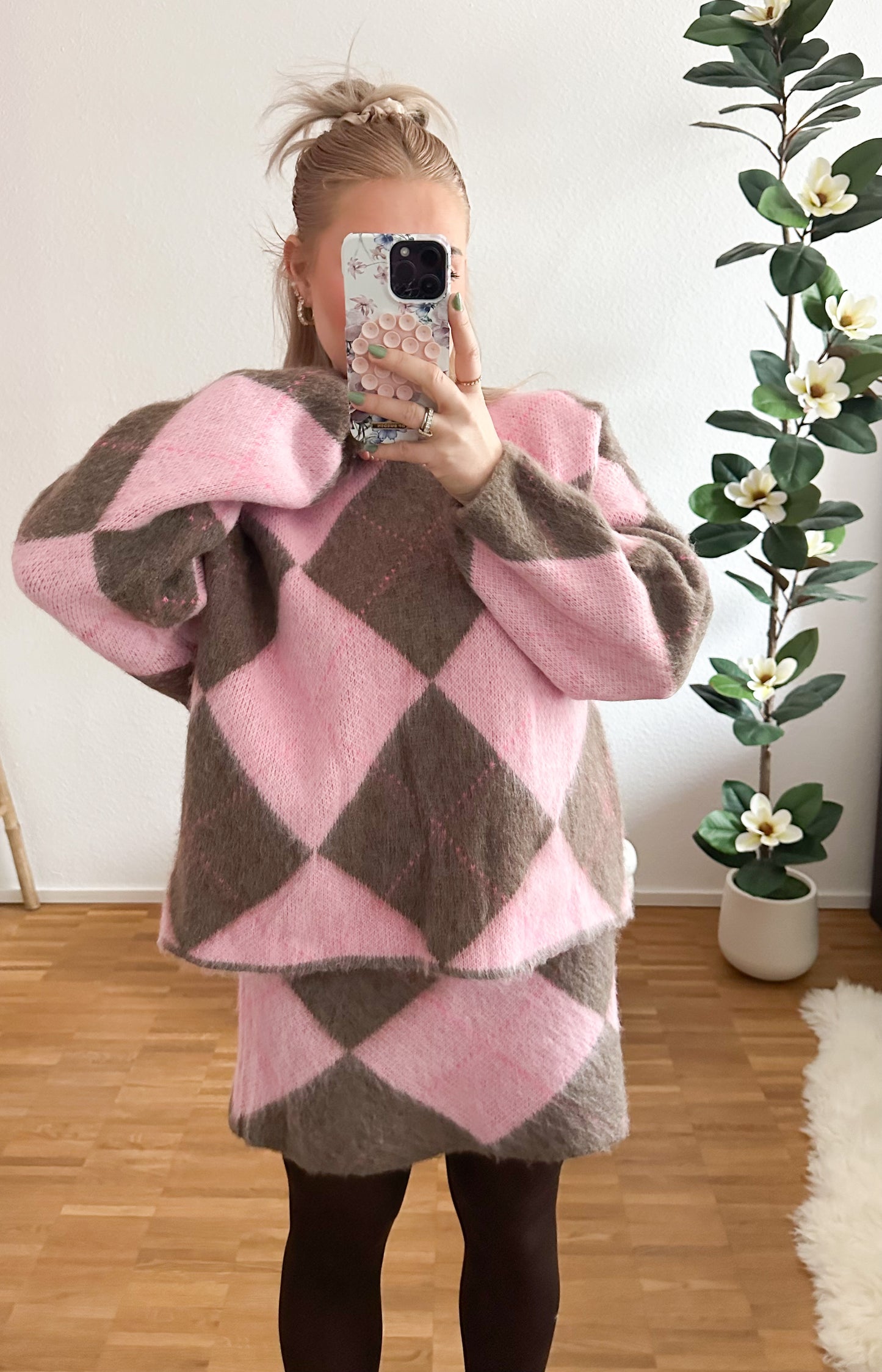 Zwei-Teiler Pastell Pullover mit Rock  in 3 Farben super weich und kuschelig