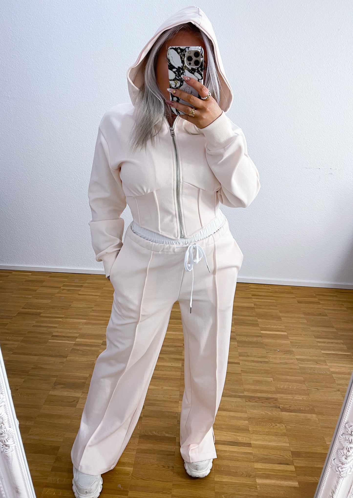 Zwei-Teiler Illusion in 3 Farben Italy