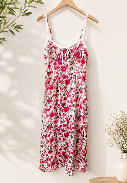 Kleid Rote Rose