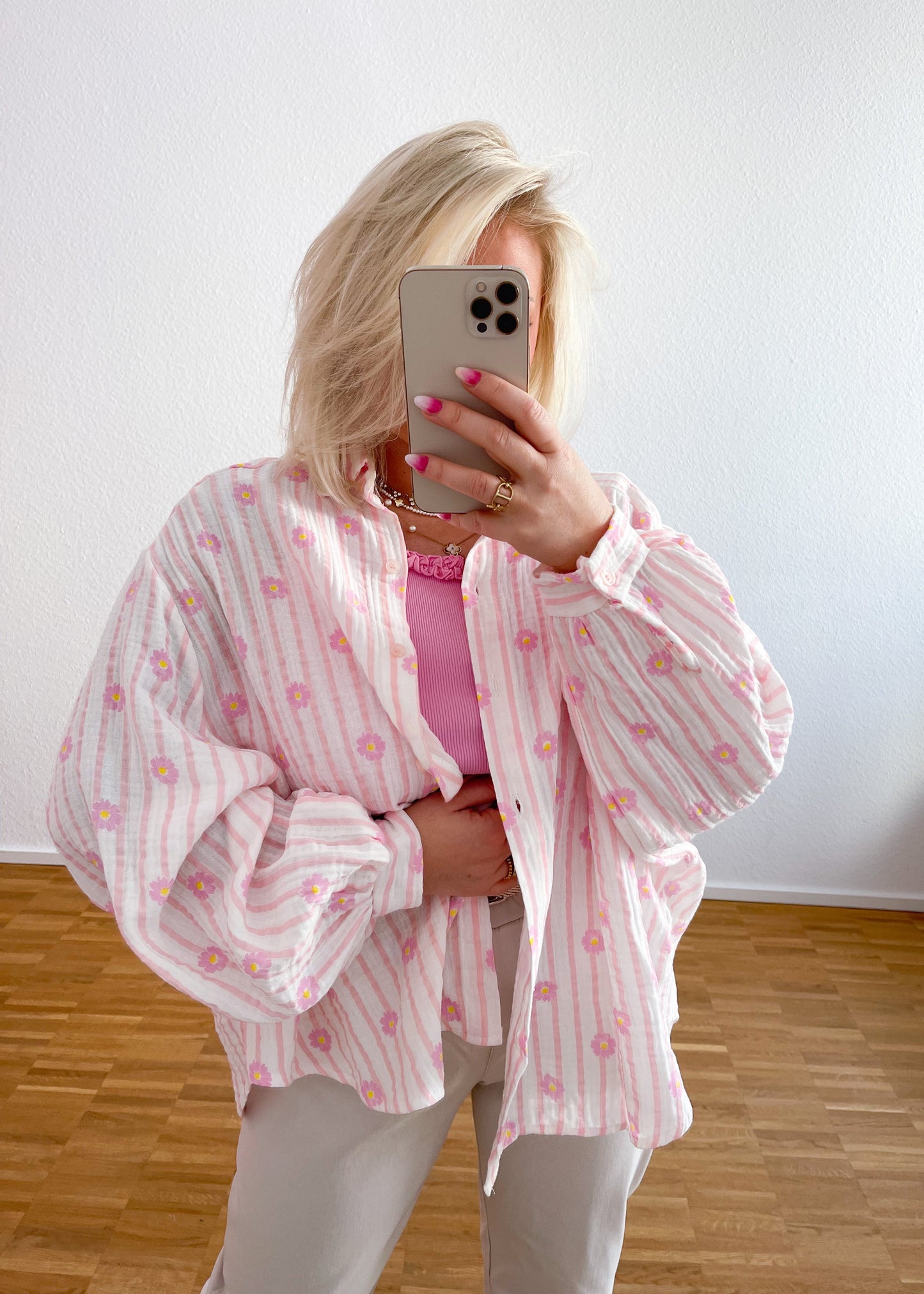 Musselin Bluse Blume in 4 Farben