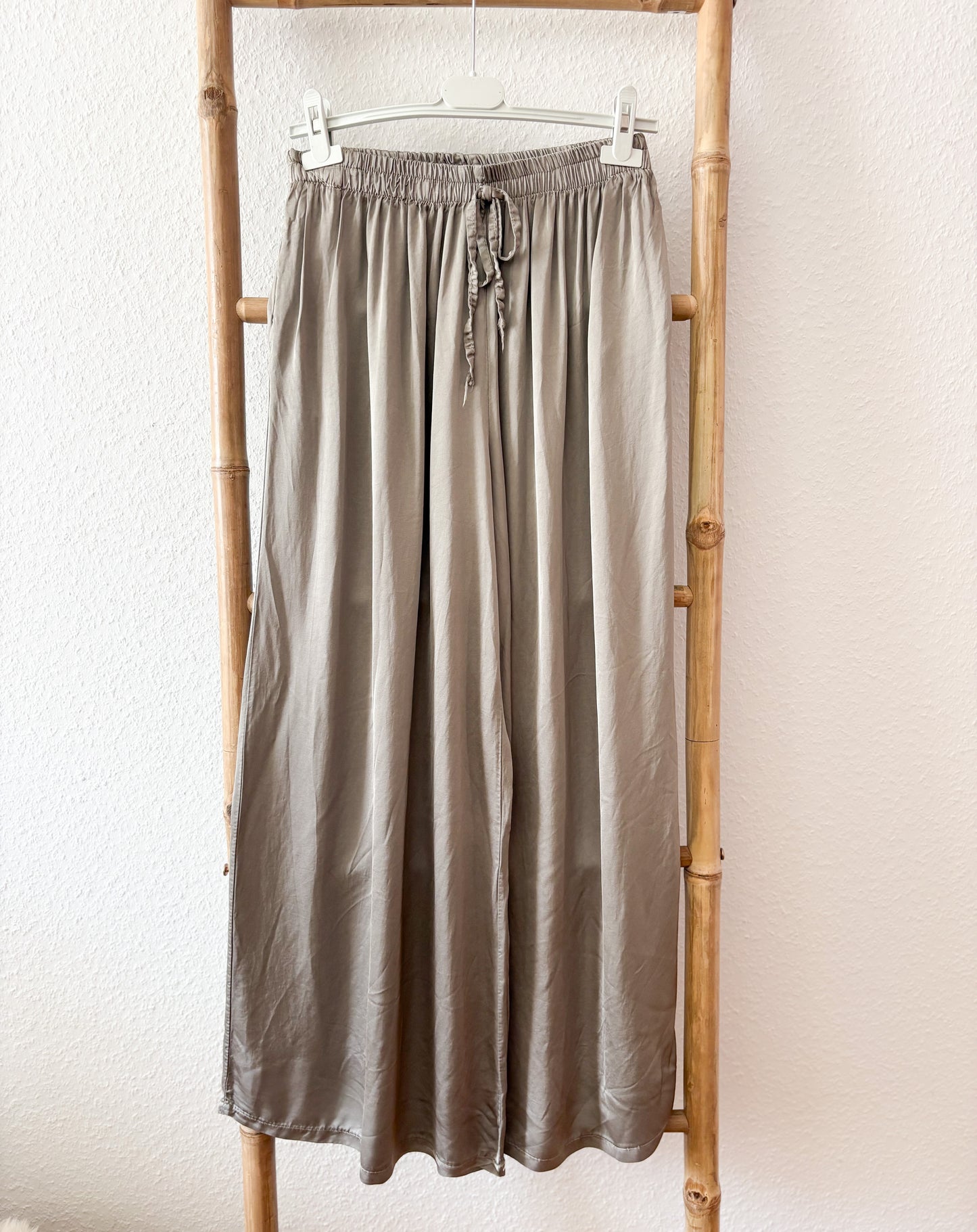 Stoffhose Seide in 4 Farben