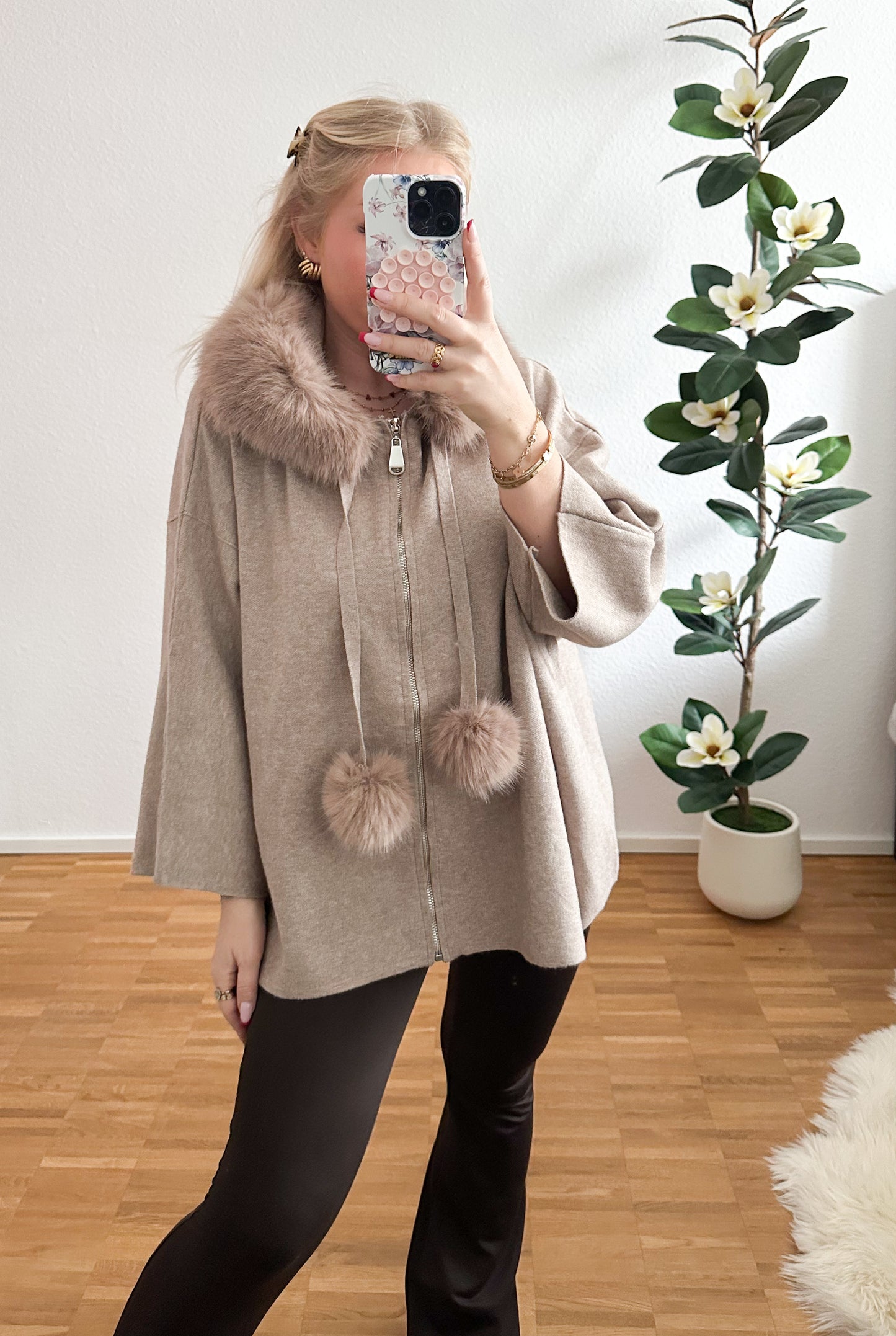 Strickjacke mit kunstfell in 4 Farben super weich
