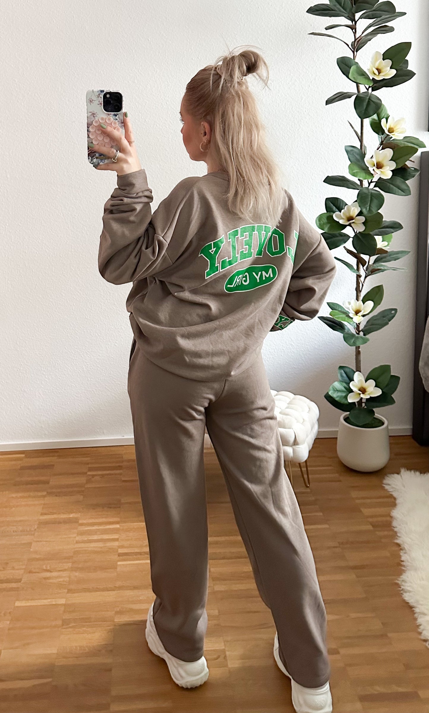 Zwei-Teiler Lovely My Girl in 4 Farben Hose mit Pullover