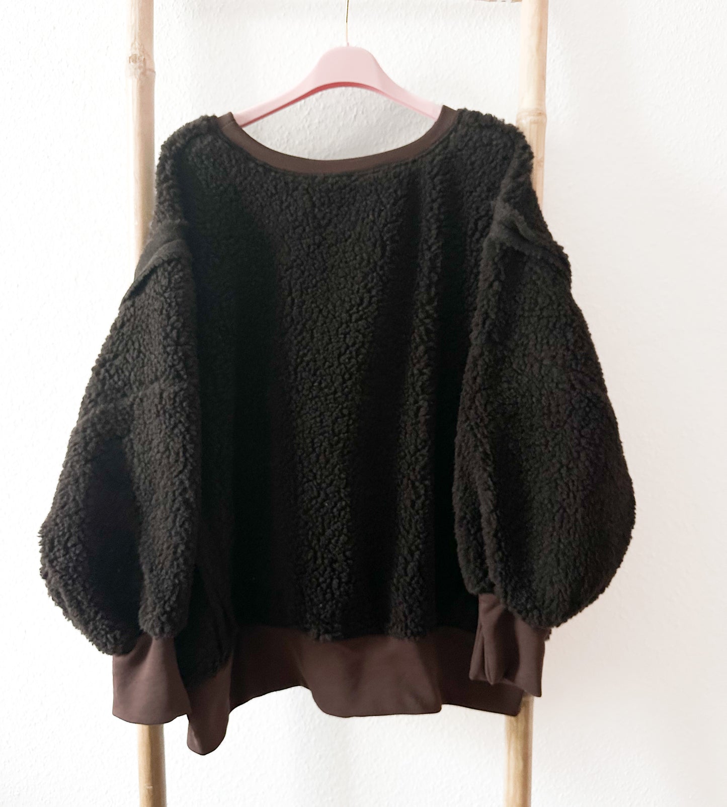 Teddy Pullover Leo Schoko 30% Wolle